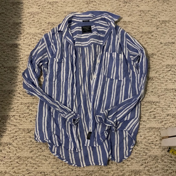 Abercrombie & Fitch Tops - Abercrombie and Fitch Button Down